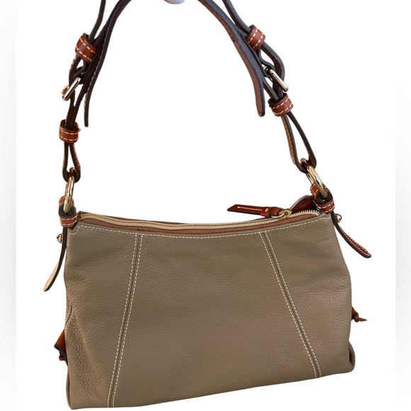 SOLD: Dooney & Bourke Pebble Grain Leather Hobo Shoulder Bag Taupe Grey Brown - Picture 4 of 9